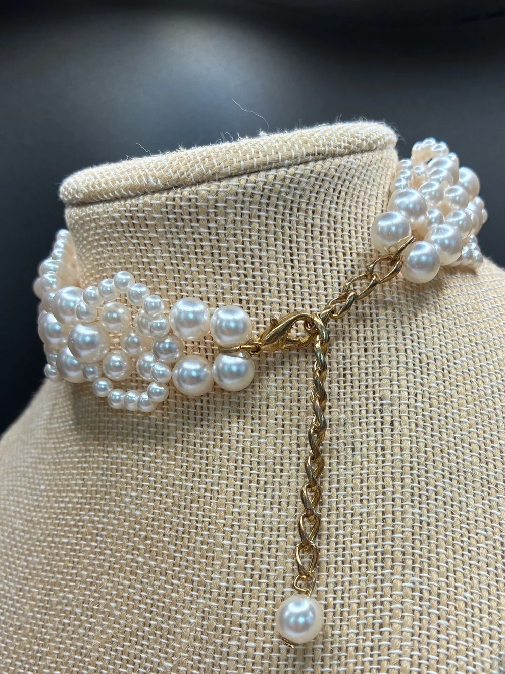 Vintage Faux Pearl Cluster Choker Necklace - Ivory Pearls with Gold Chain